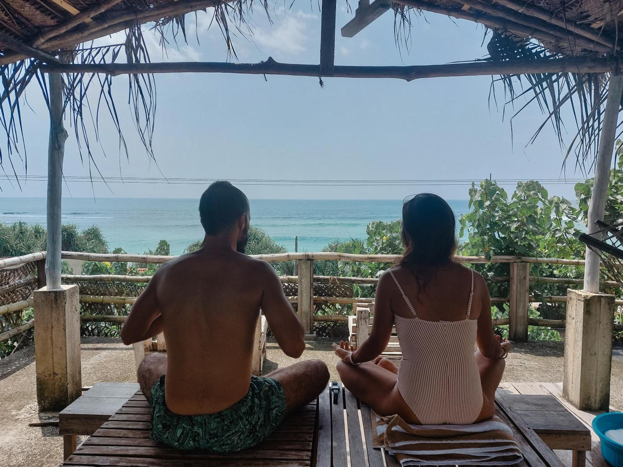 Hostel Gaia Ocean Surf Yoga Ahangama Exteriér fotografie