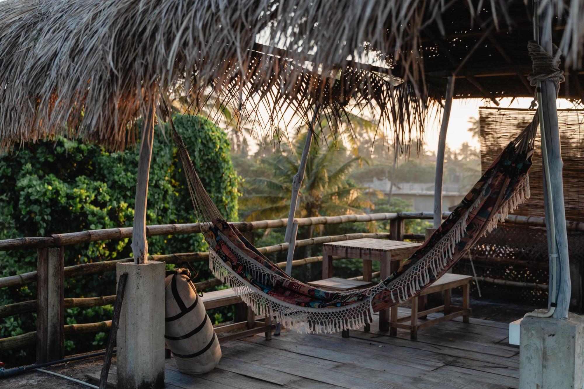Hostel Gaia Ocean Surf Yoga Ahangama Exteriér fotografie