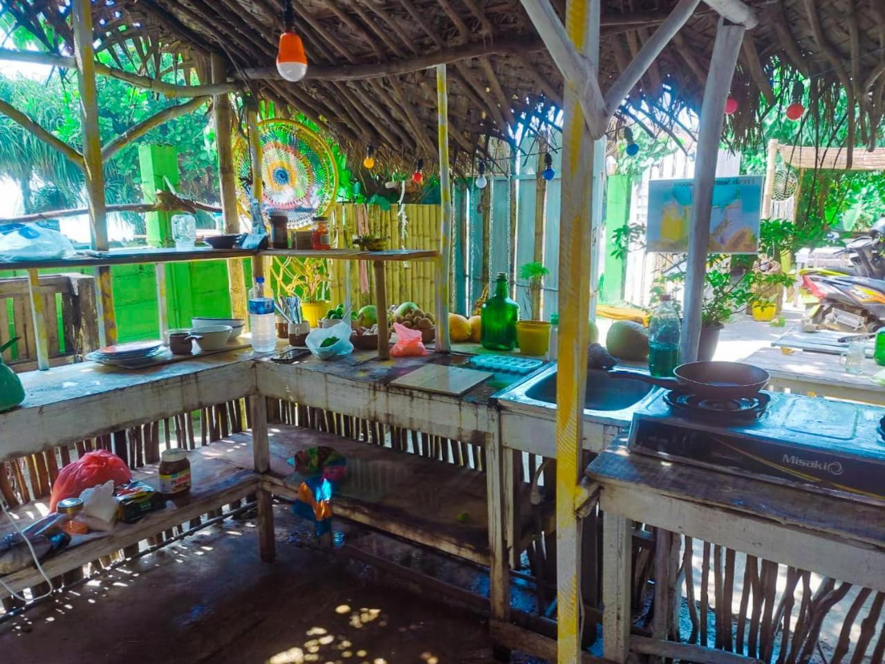 Hostel Gaia Ocean Surf Yoga Ahangama Exteriér fotografie