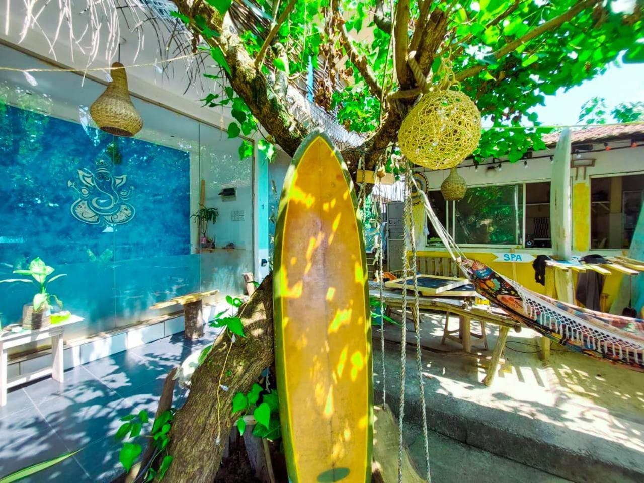 Hostel Gaia Ocean Surf Yoga Ahangama Exteriér fotografie